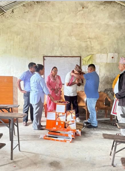 भगवती प्रांथमिक विद्यालय डांडाखुट्टीले गर्यो केसी दम्पतीलाई सम्मान